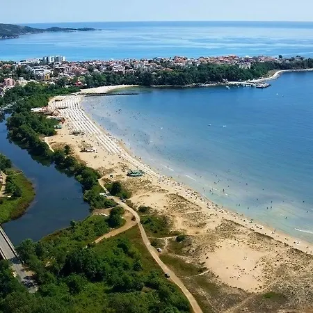 Gardenia Apartment *